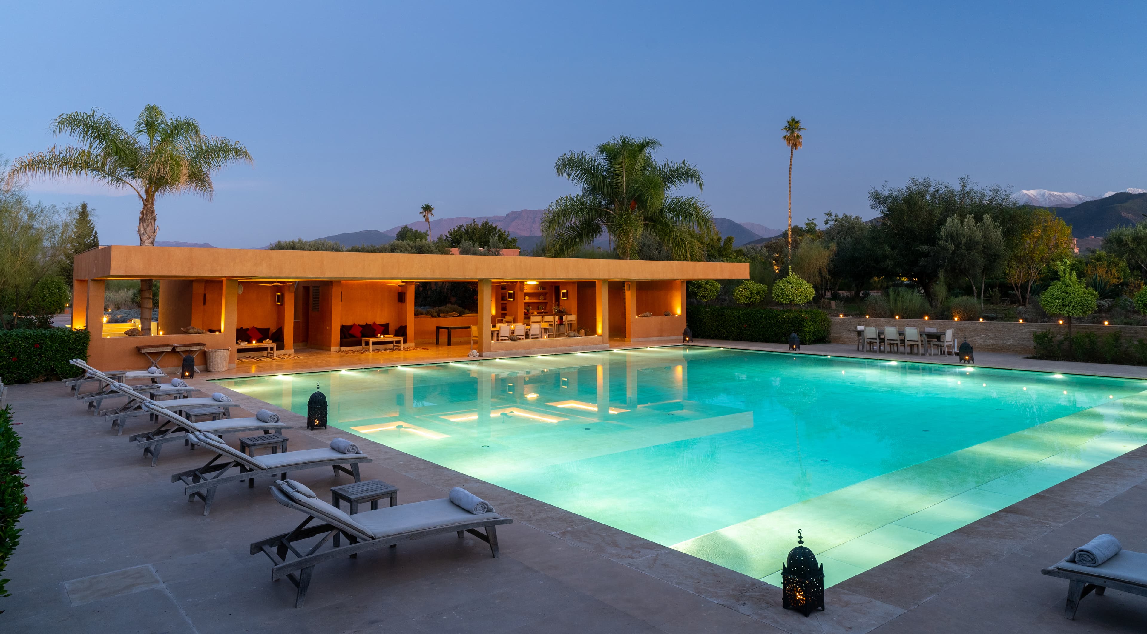 /features/pool/pool-3.jpg