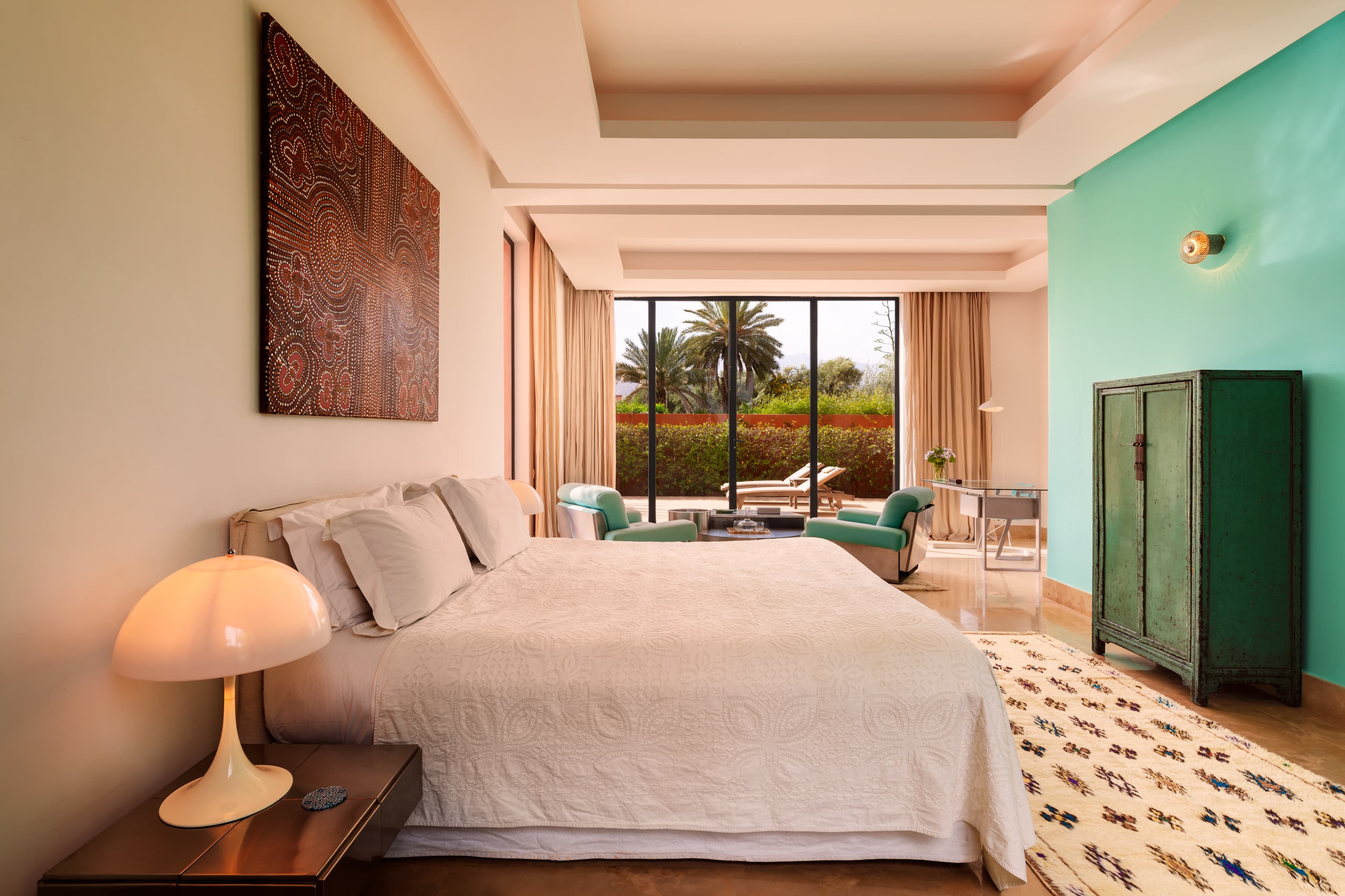 /features/turquoise/turquoise-1.jpg